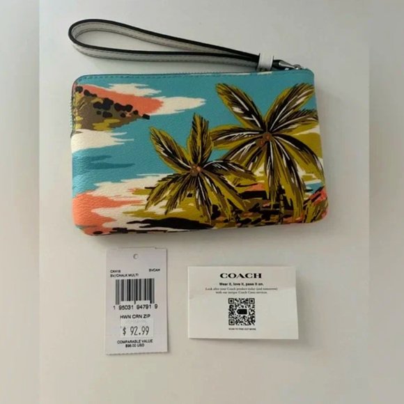 Coach Corner Zip Wristlet With Hawaiian Print in Chalk Multi - Picture 2 of 2